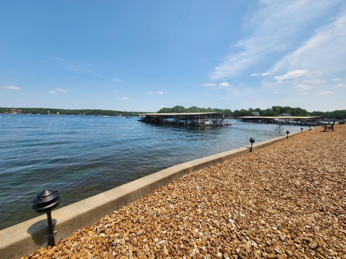 Lakefront Condo With A View Osage Beach Exterior photo