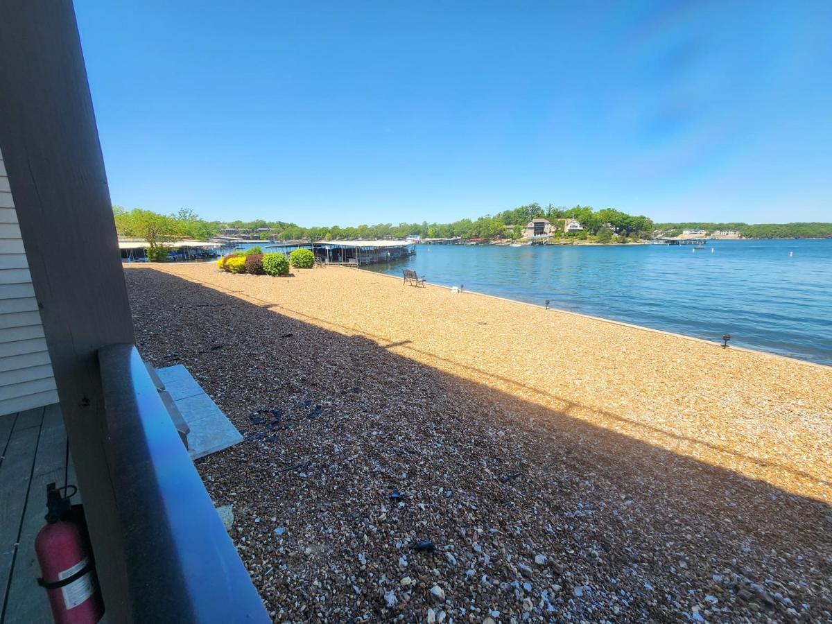 Lakefront Condo With A View Osage Beach Exterior photo